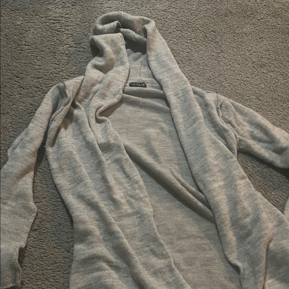 VENUS Gray Open-Front Cardigan